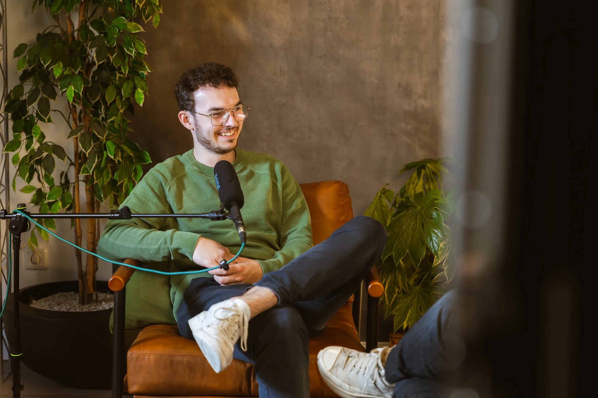 Podcast-Aufnahme im Lounge-Set des CUBE STUDIO in Essen-Rüttenscheid